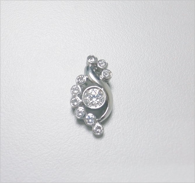 Natural Diamond 天然鑽石