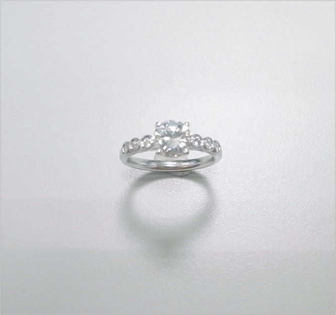 Natural Diamond 天然鑽石