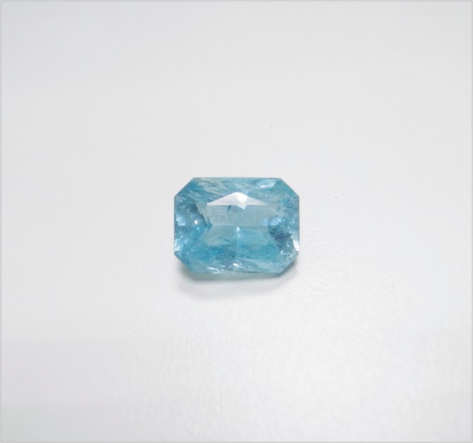 Natural Beryl - Aquamarine 天然綠柱石 - 海水藍寶