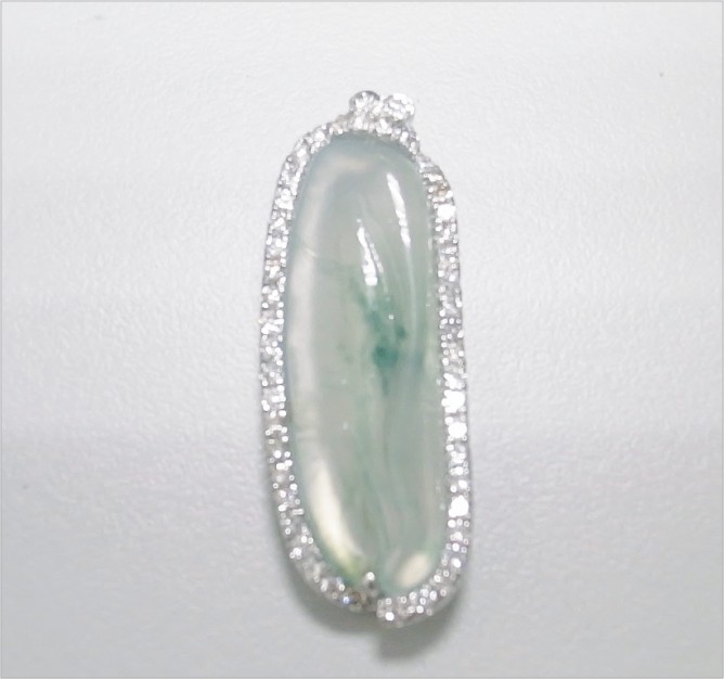Natural Jadeite 天然緬甸產翡翠 A貨