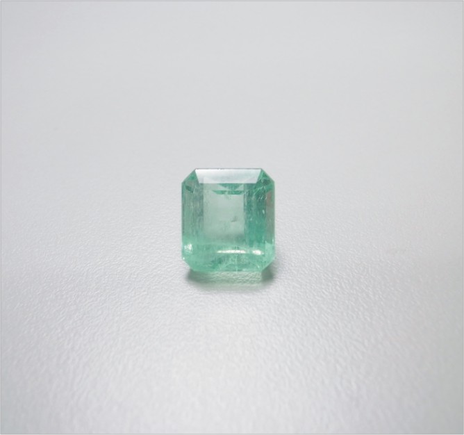 Natural Emerald 天然祖母綠