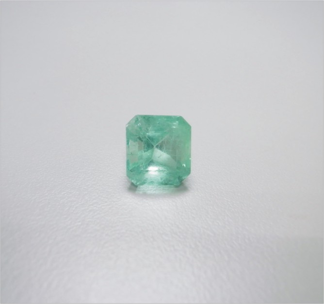 Natural Emerald 天然祖母綠