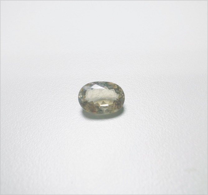 Natural Diaspore 天然硬水鋁石