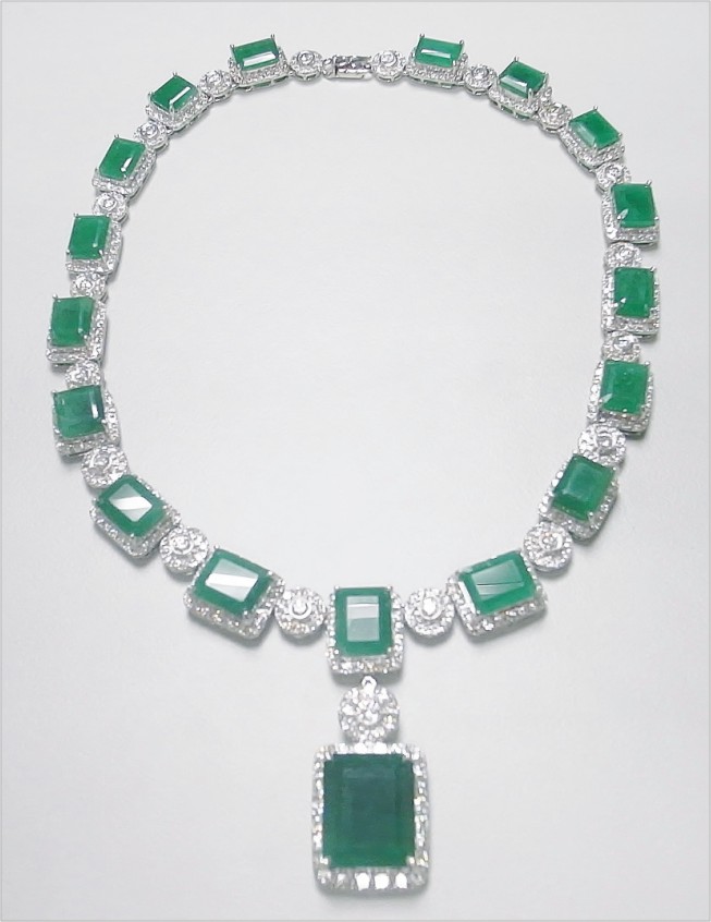 Natural Emerald 天然祖母綠