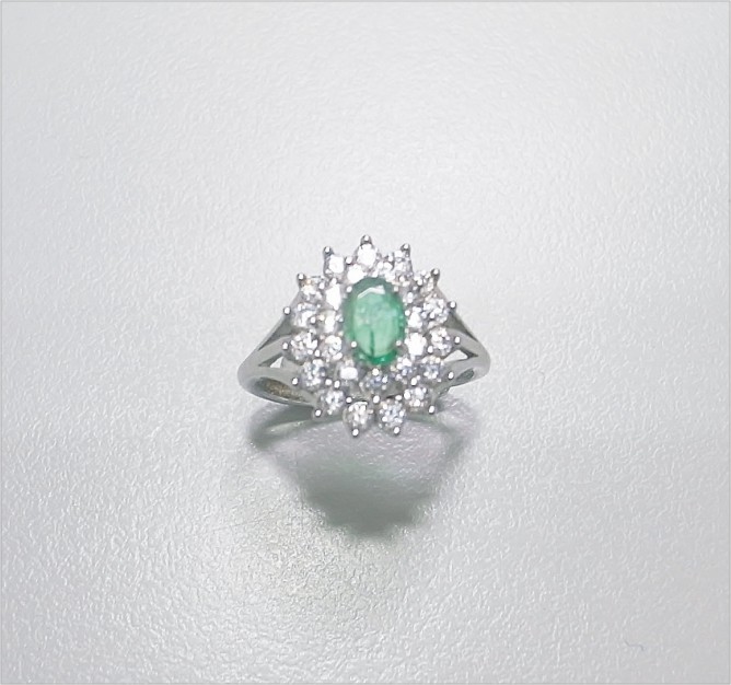 Natural Emerald 天然祖母綠