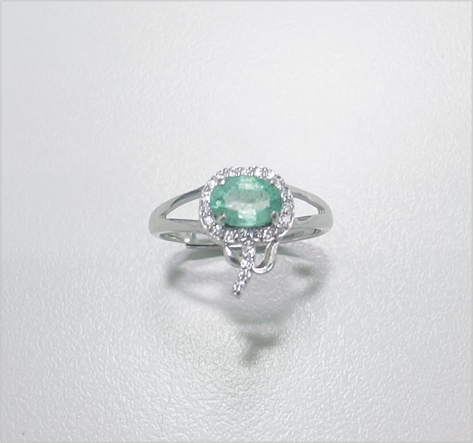 Natural Emerald 天然祖母綠