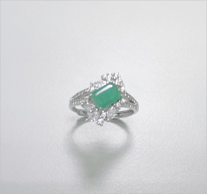 Natural Emerald 天然祖母綠