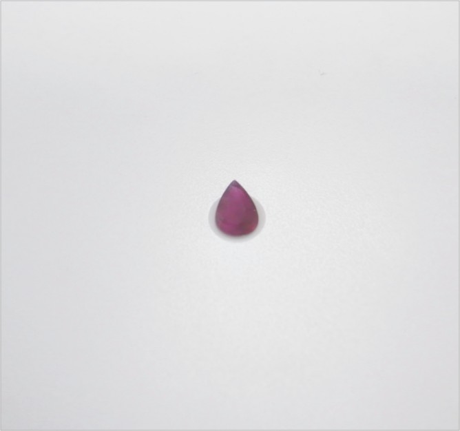 Natural Ruby 天然紅寶石