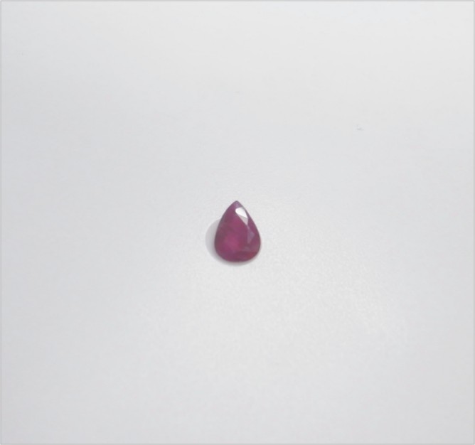 Natural Ruby 天然紅寶石