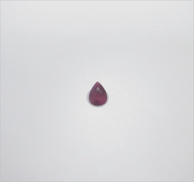 Natural Ruby 天然紅寶石