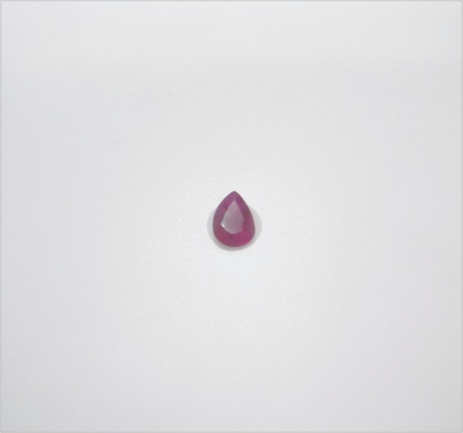 Natural Ruby 天然紅寶石