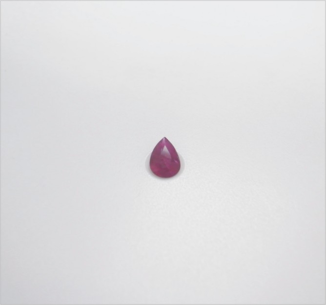 Natural Ruby 天然紅寶石