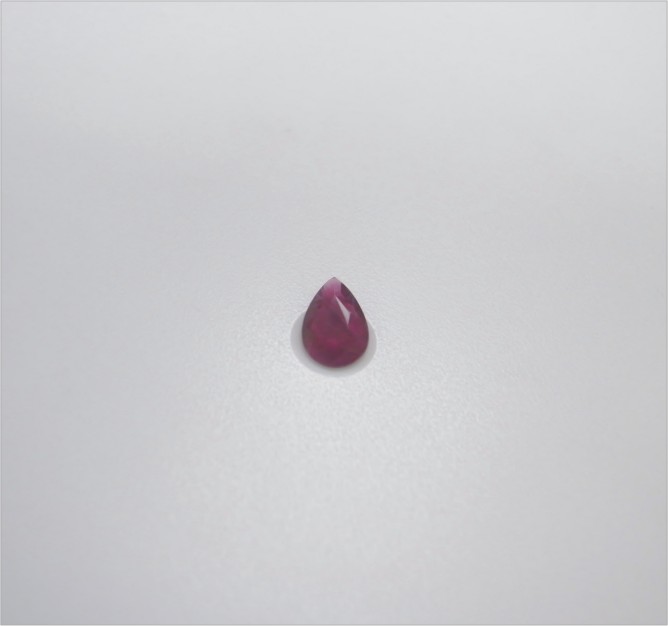 Natural Ruby 天然紅寶石