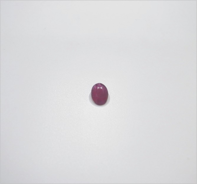 Natural Ruby 天然紅寶石