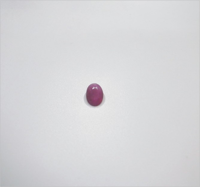 Natural Ruby 天然紅寶石