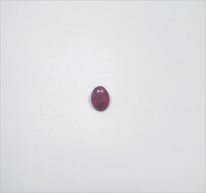 Natural Ruby 天然紅寶石