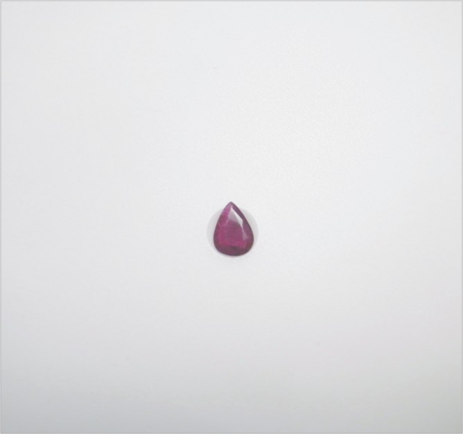 Natural Ruby 天然紅寶石