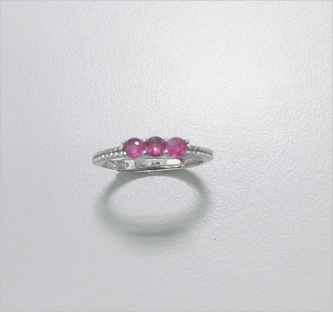 Natural Ruby 天然紅寶石