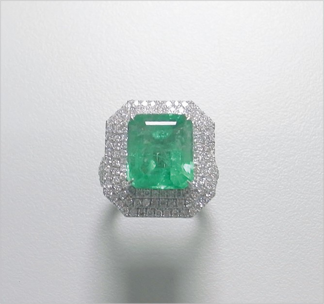 Natural Emerald 天然祖母綠