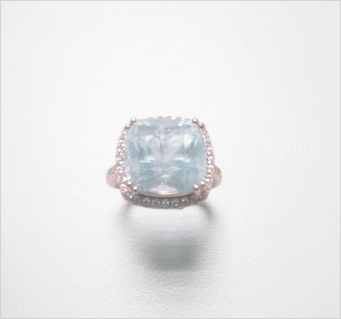 Natural Beryl - Aquamarine 天然綠柱石 - 海水藍寶