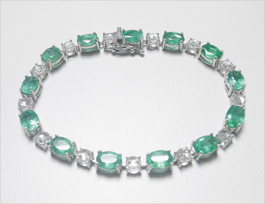 Natural Emerald 天然祖母綠