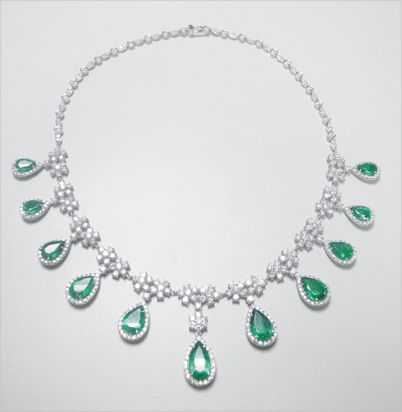 Natural Emerald 天然祖母綠