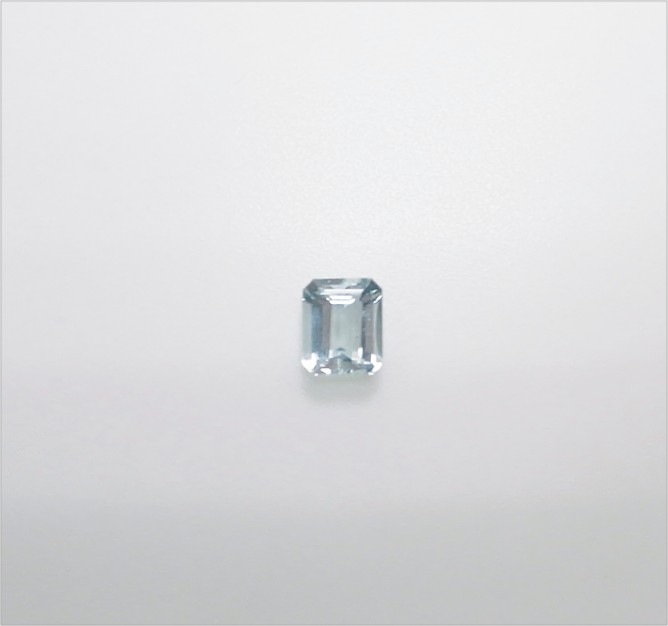 Natural Beryl - Aquamarine 天然綠柱石 - 海水藍寶