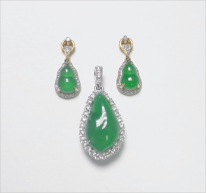 Natural Jadeite 天然緬甸產翡翠 A貨