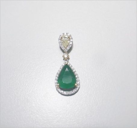 Natural Emerald 天然祖母綠