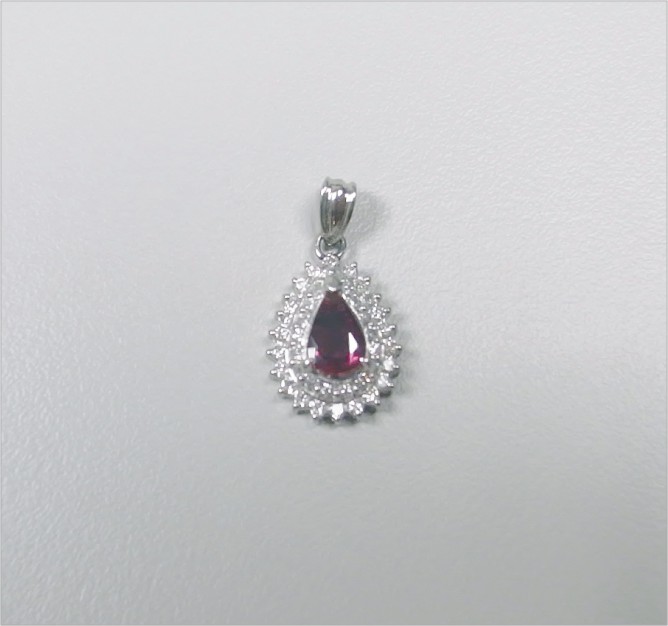 Natural Ruby 天然紅寶石