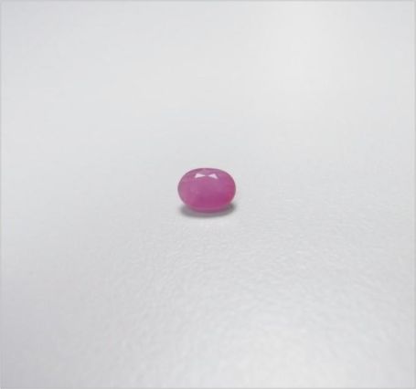 Natural Ruby 天然紅寶石