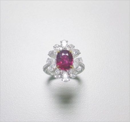 Natural Ruby 天然紅寶石