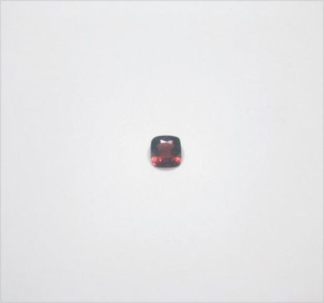 Natural Spinel 天然尖晶石