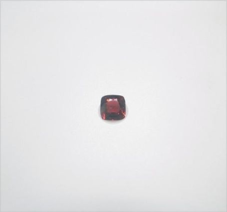 Natural Spinel 天然尖晶石