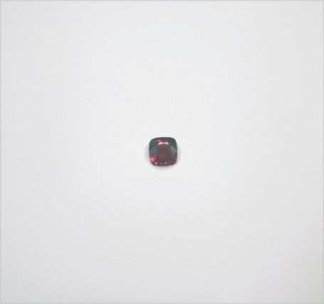 Natural Spinel 天然尖晶石