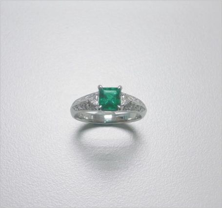 Natural Emerald 天然祖母綠