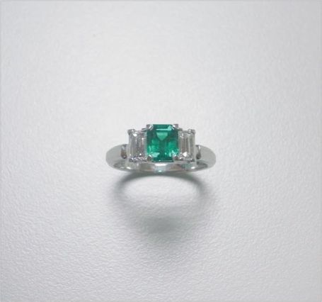 Natural Emerald 天然祖母綠