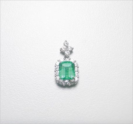Natural Emerald 天然祖母綠