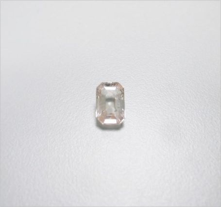 Natural Orangy Pink Sapphire"Natural padparadscha" 天然粉紅橙色藍寶石
