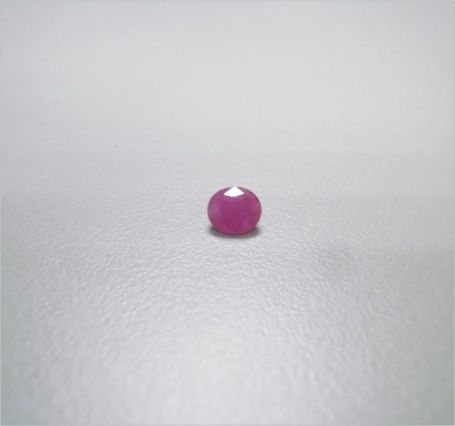 Natural Ruby 天然紅寶石