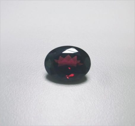 Natural Rhodolite Garnet    天然鎂鐵榴石